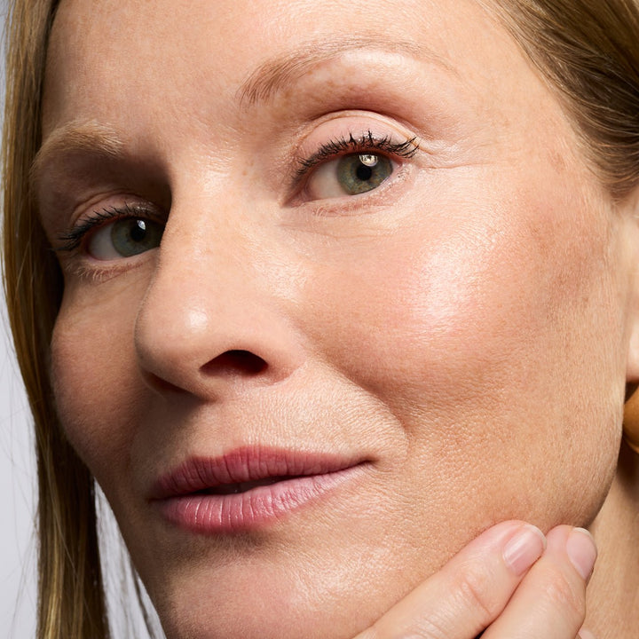 Age - Defy Tinted SPF Perfector - Azio Beauty